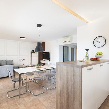 Apartment Sasso Split Bagian luar foto