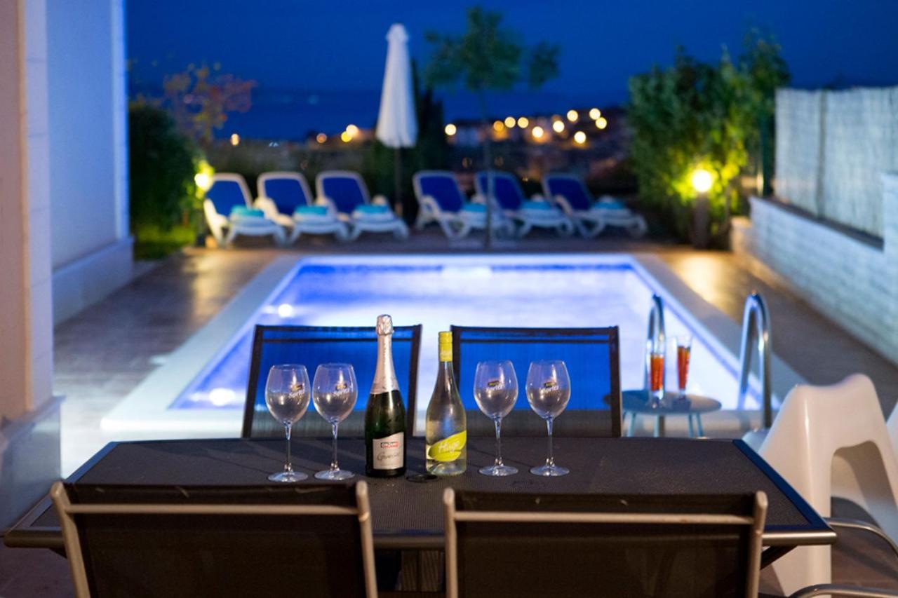 Apartment Sasso Split Bagian luar foto
